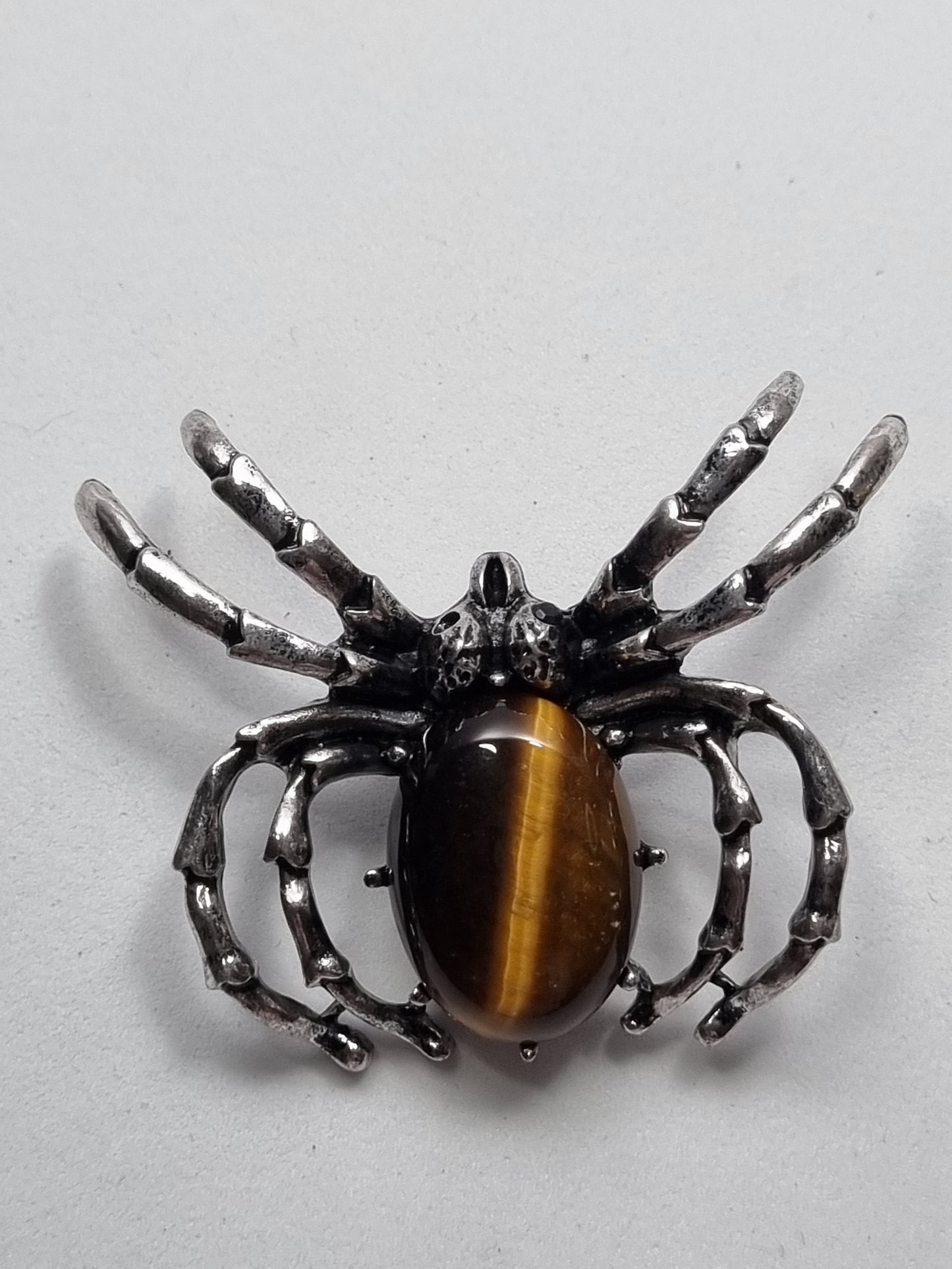 Broche Araña con Ojo de Tigre