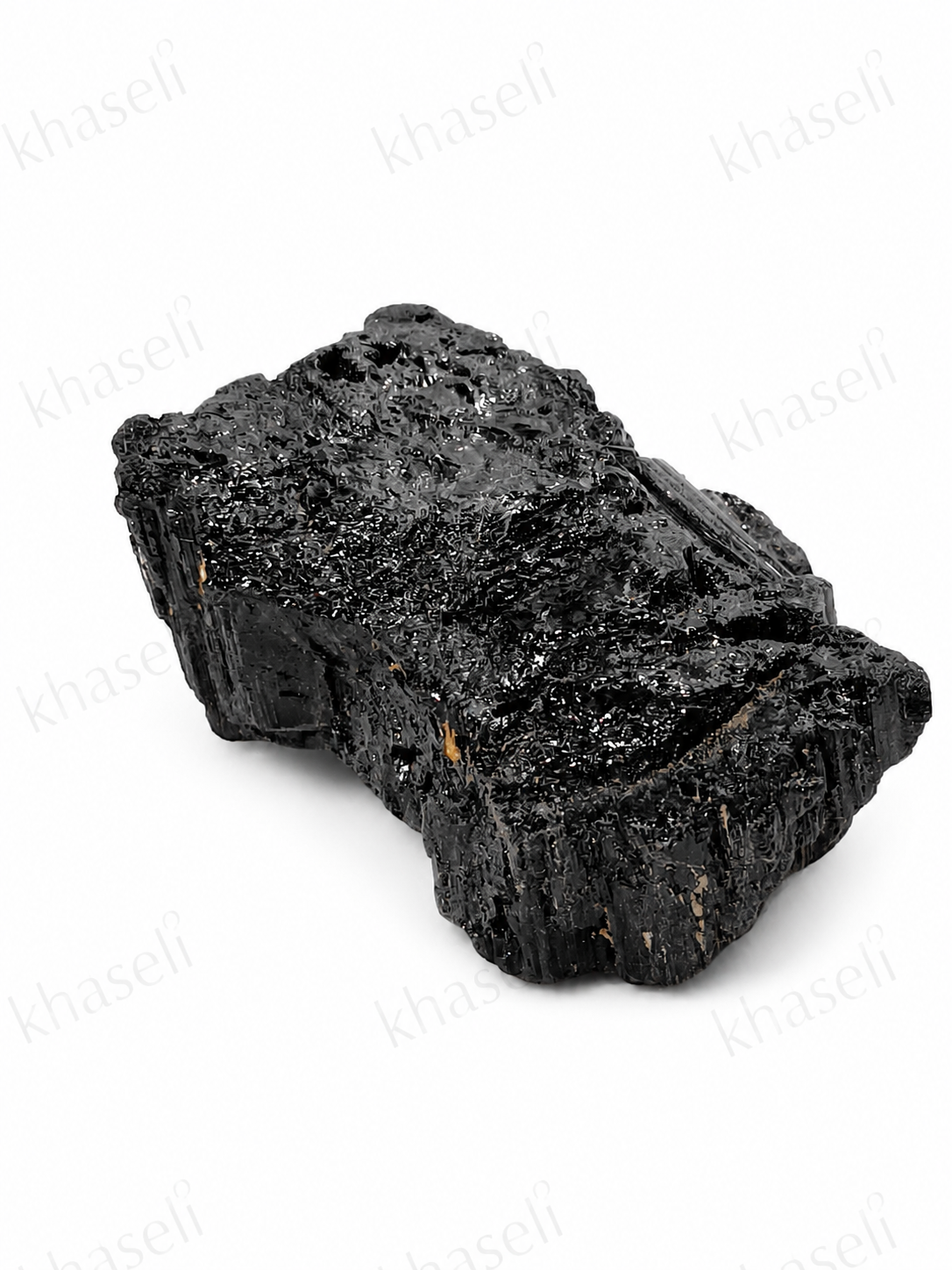 Turmalina Negra en Bruto Natural – Piedra de Protección Energética y Limpieza Espiritual