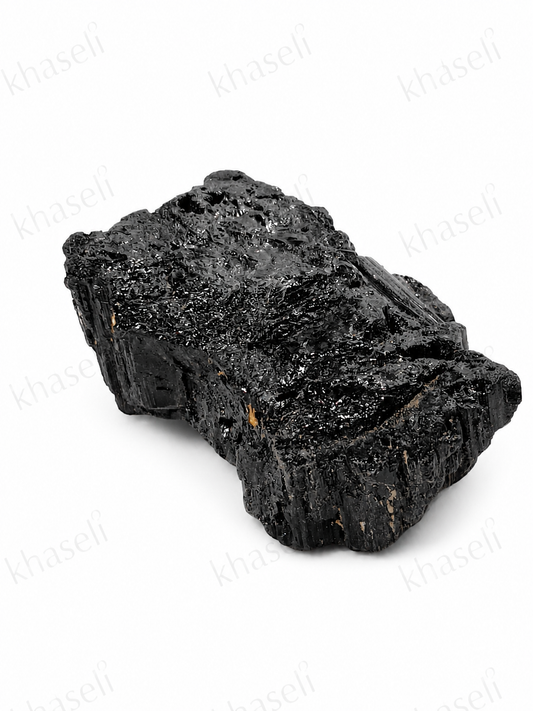 Turmalina Negra en Bruto Natural – Piedra de Protección Energética y Limpieza Espiritual
