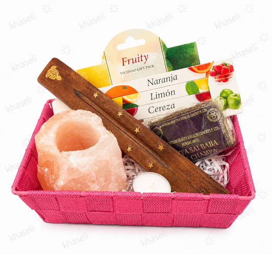 Cesta Regalo Esotérica con Portavelas de Sal Rosa del Himalaya, Inciensos, Portainciensos de Madera y saquito Nag Champa - Kit de Relajación, Purificación y Bienestar Espiritual