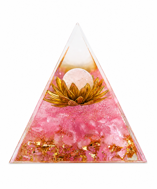 Pirámide de Orgonita con Cuarzo Rosa – Amor, Armonía y Equilibrio